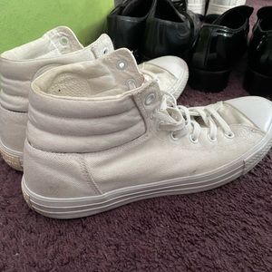 Mens white converse size 11